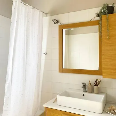 Apartment Seferi St. House